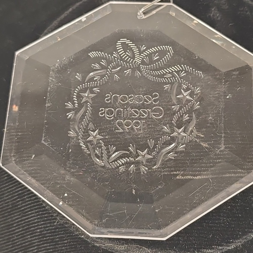 Clear Pressed Acrylic "Seasons Greetings 1992" 3.25" Ornament - Picture 3 of 3
